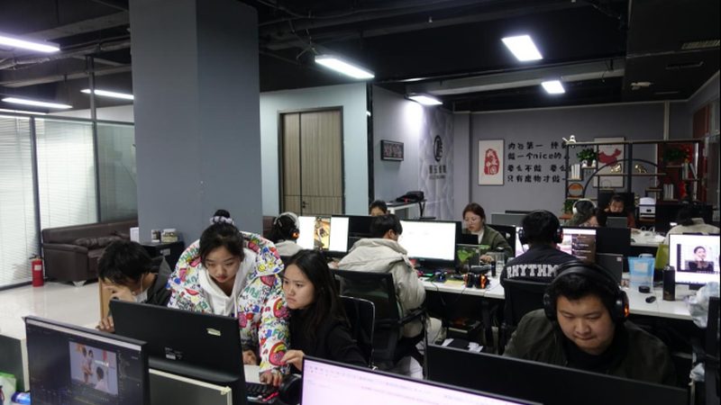 公关传播策划方案模板：揭秘免费背后的真相